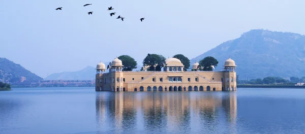 Палац у воді - Махал, Jal Раджастан, Індія — стокове фото