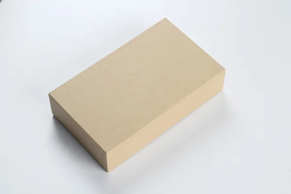 Recycler la boîte en carton vierge pour maquette — Photo