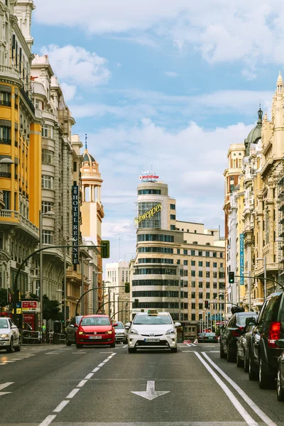 Gran via street, Madrid, Spanyolország — Stock Fotó