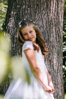 küçük kız ilk Komünyon gün içinde