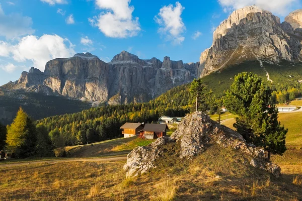 Sella grupy w Passo Pordoi, Dolomity, Włochy — Zdjęcie stockowe