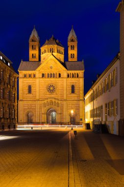 Speyer Katedrali şafakta, Pfalz, Almanya
