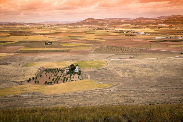 Paisagem rural em torno de Consuegra, Castela-La Mancha, Espanha — Fotografia de Stock