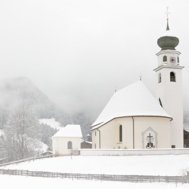 Kilisede Tyrol, kış, Wildschonau, Alpler, Avusturya