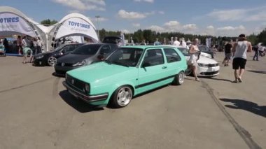 Düşük araba Festivali