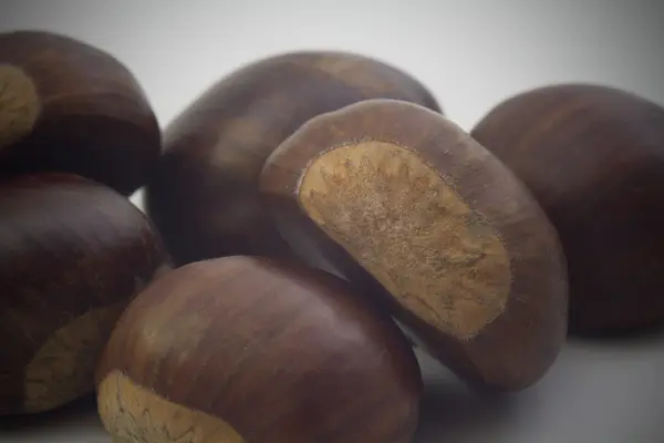 A Group of chestnuts — Stock Photo, Image