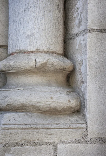 Old stone column plinth or bottom closeup — Stock Photo, Image