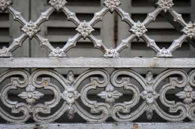 parça Dövme demir kepenkler ile