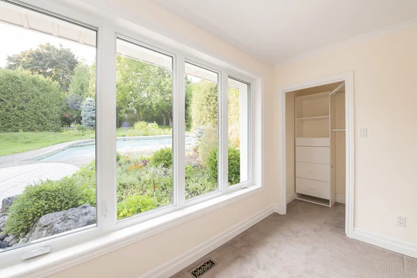 Large window in bedroom — Stock Photo, Image