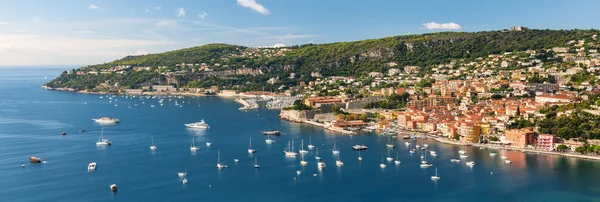 Villefranche-sur-Mer และ Cap de Nice บน ริเวียร่าฝรั่งเศส — ภาพถ่ายสต็อก