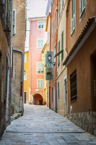 Középkori street Villefranche-sur-Mer — Stock Fotó