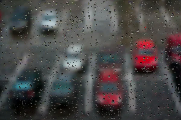 Gotas de chuva na janela — Vetor de Stock