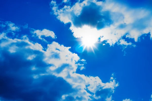 Cielo Azul Azul Con Sol Marco Forma Paisaje Celestial — Foto de Stock