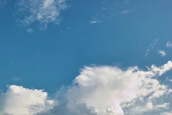 Wirkung des blauen Himmels — Stockfoto