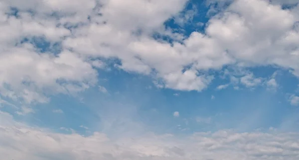 Panorama del cielo azul — Foto de Stock