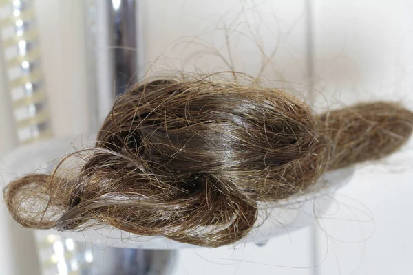 Wash Long Hair Solid Shampoo Environmentally Friendly Way — Stock Photo, Image