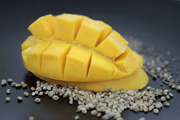 Läckra Och Friska Honung Mango Och Frön — Stockfoto