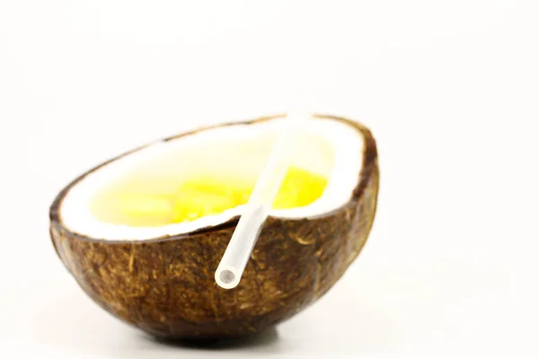 Kokoswasser Mit Mango Trinken — Stockfoto