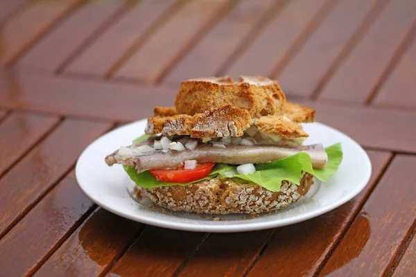 Matjesbrötchen Einem Regnerischen Tag — Stockfoto