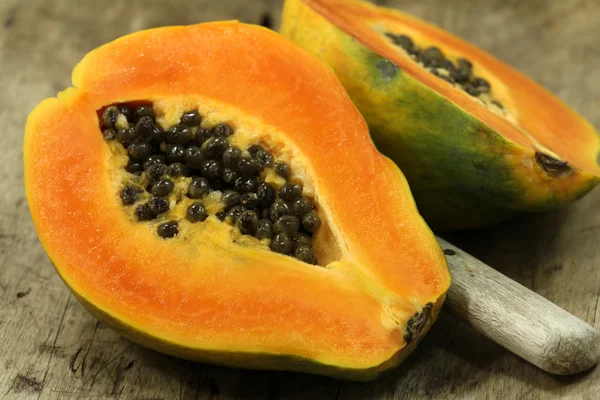 Verse papaja vruchten — Stockfoto