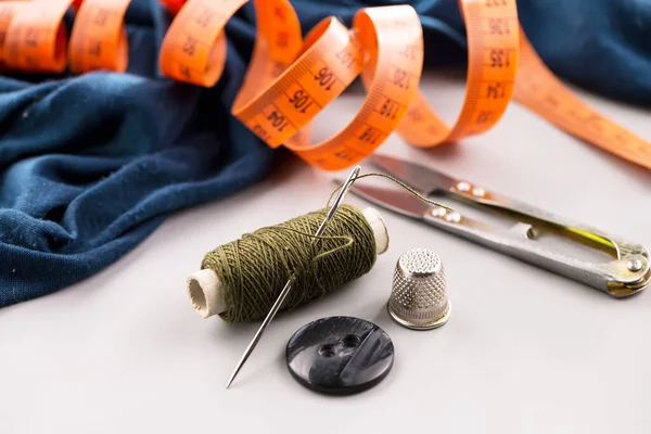 Threads Needles Sewing Items — Stock Photo, Image