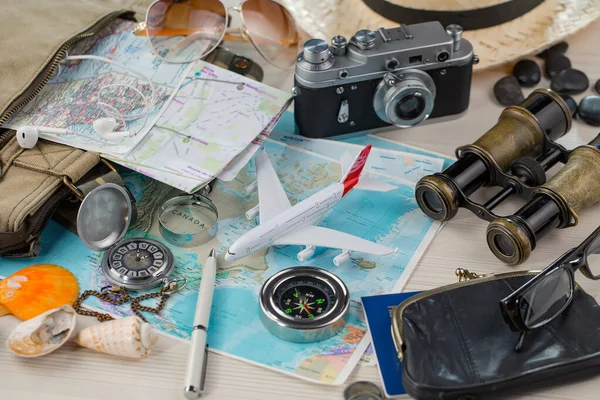 Itens Para Descansar Viajar Composição Mesa — Fotografia de Stock