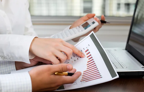 Business accounting — Stock Photo, Image