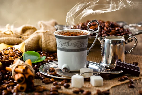 Zwarte koffie — Stockfoto