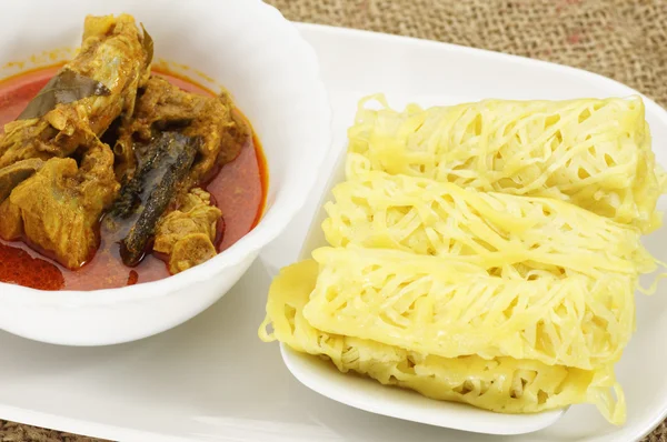 Roti Jala and Chicken Curry — Stock Photo, Image