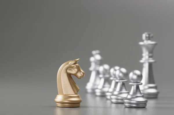 Zlatý rytíř šachy — Stock fotografie