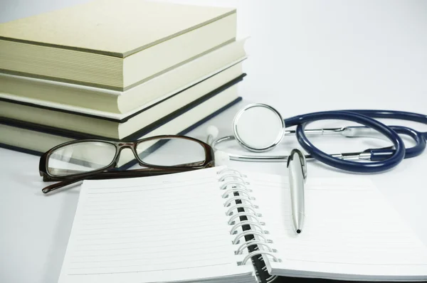 Book, Stethoscope and Glasses - Conceptual — Stock Photo, Image