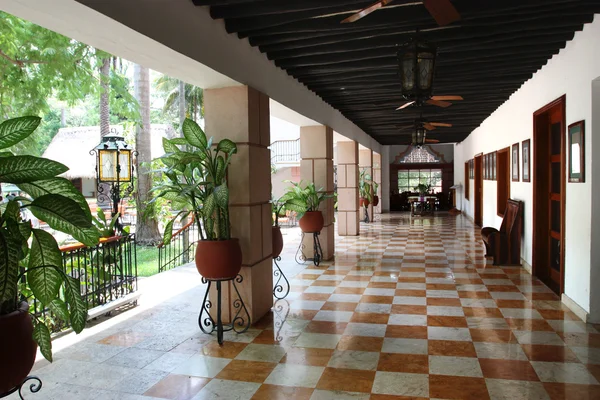 Hallway to lobby — Stock Photo, Image