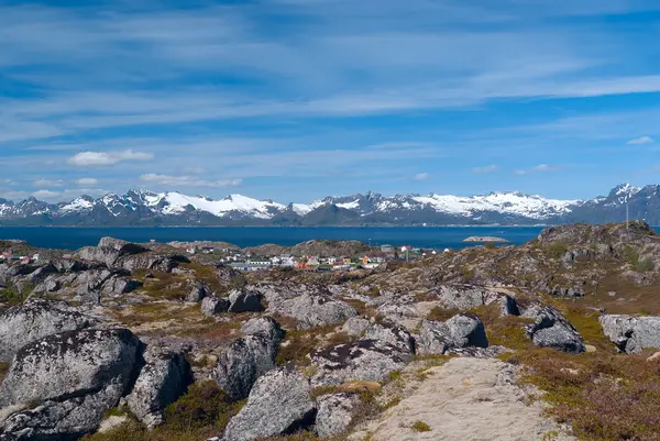 Bovenaanzicht van Lofoten eiland Skrova in Noorwegen — Stockfoto