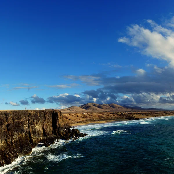 Kust in de buurt van El Cotillo op Fuerteventura eiland — Stockfoto