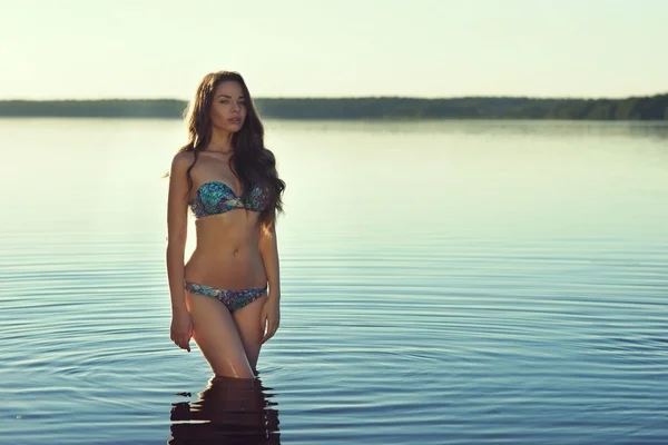 Sexig bikini girl — Stockfoto