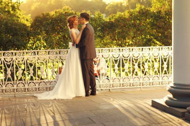 mutlu gelin ve damat