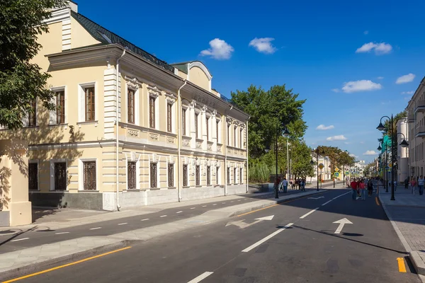 Piatnickiej ulicy po renowacji, Moskwa, Federacja Rosyjska — Zdjęcie stockowe