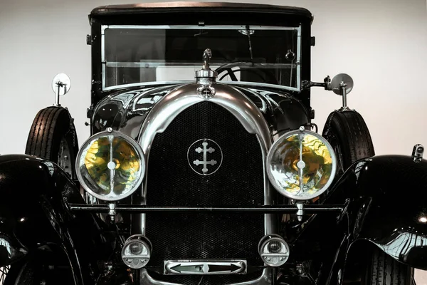 6月4 2019 モスクワ ロシア ロレーヌ ディートリッヒB36フロントビュー 1924年から1932年にかけて製造されたフランスの自動車 — ストック写真