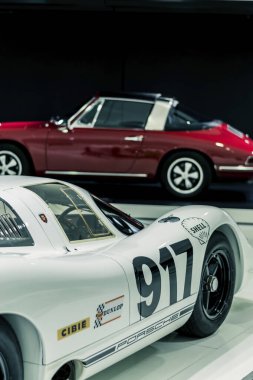 STUTTGART, Almanya 6 Mart 2020: Porsche 917 KH Coupe 1969 Porsche Müzesi.