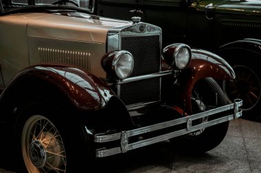4 Haziran 2019, Moskova, Rusya: Amerikan otomobili Studebaker Erskine 50 Sedan 1927. 1920 'lerin klasik retro arabaları..