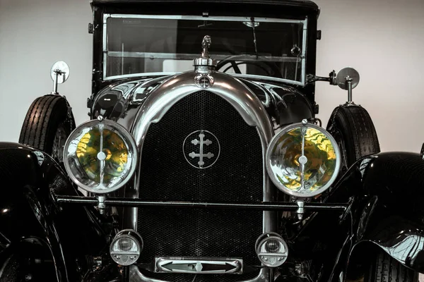 6月2019 モスクワ ロシア フランス車のフロントビューロレーヌディートリッヒB36 1928 1920年代のクラシックレトロカー — ストック写真
