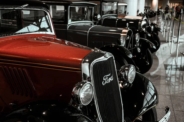 2019年6月4日 俄罗斯莫斯科 美国福特Y 1933型汽车的车架和前灯 1930年代经典复古汽车 — 图库照片