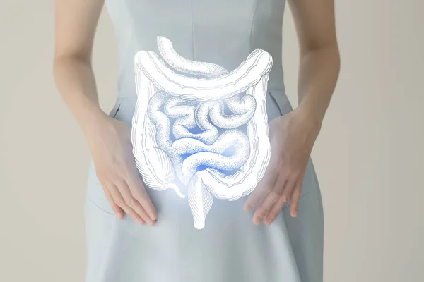 Paciente Femenina Irreconocible Vestida Azul Destacada Intestino Hecho Mano Las — Foto de Stock