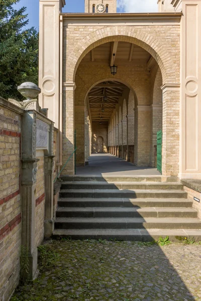 Bornstedt-Kirche-Saeulengang — Fotografia de Stock