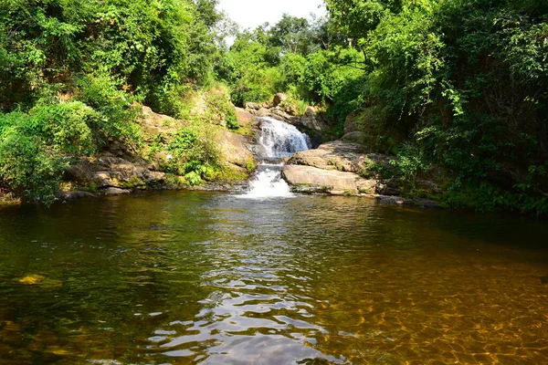 Cachoeiras Bodinayakanur Tamilnadu — Fotografia de Stock
