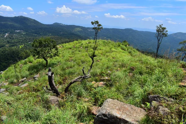 Sirumalai Tepesi, Vellimalai Sivan Tapınağı