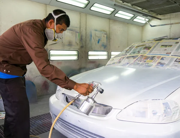 Car repainting — Stock Photo, Image