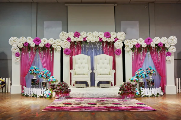 Traditional wedding stage — Stock Photo, Image