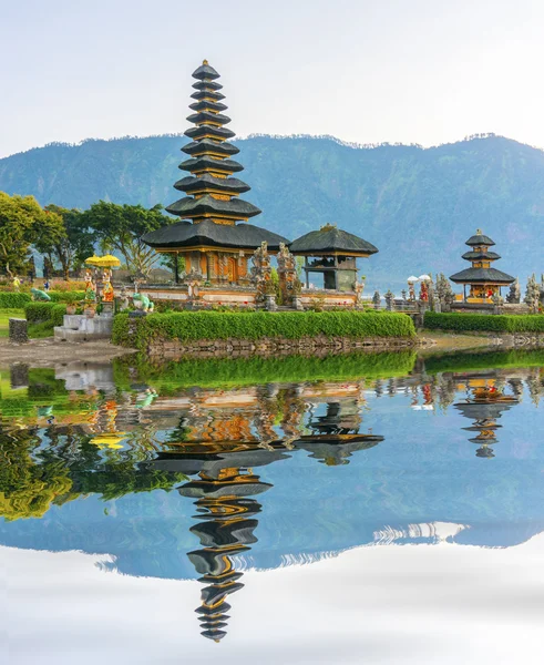 Templo Ulun Danu — Foto de Stock