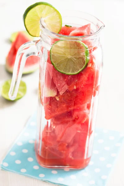 Vattenmelon och lime drink — Stockfoto